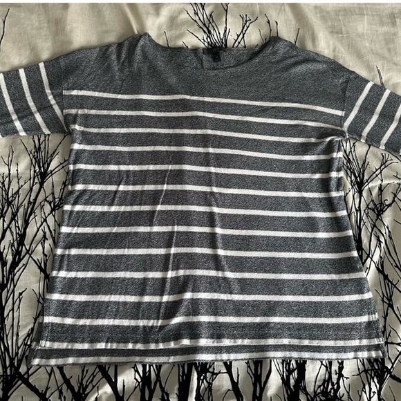 🦋J Crew Deck Striped top long sleeve gray & white cozy casual preppy Size M EUC - Picture 2 of 11